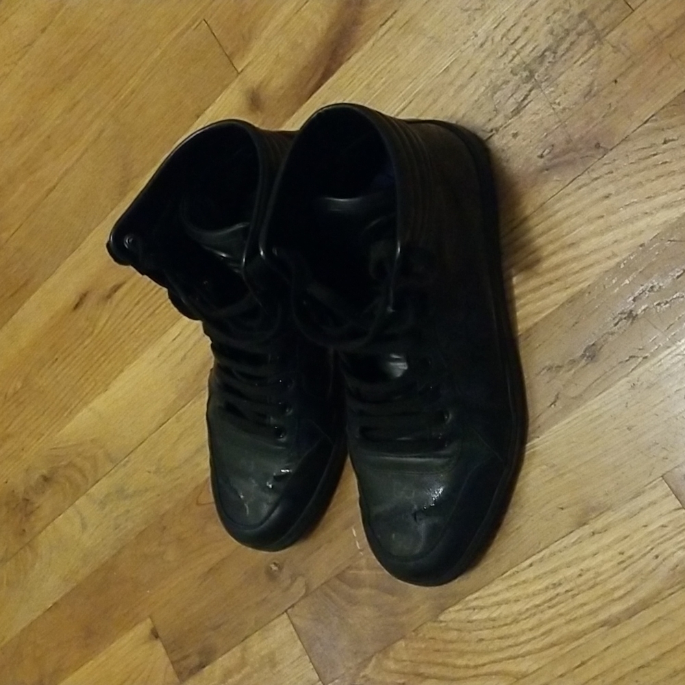 Black Gucci Sneakers